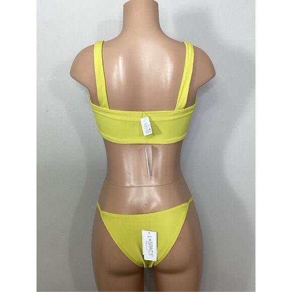 New. L*SPACE apple green ribbed bikini set. Medium. Retails $178 - Picture 4 of 13